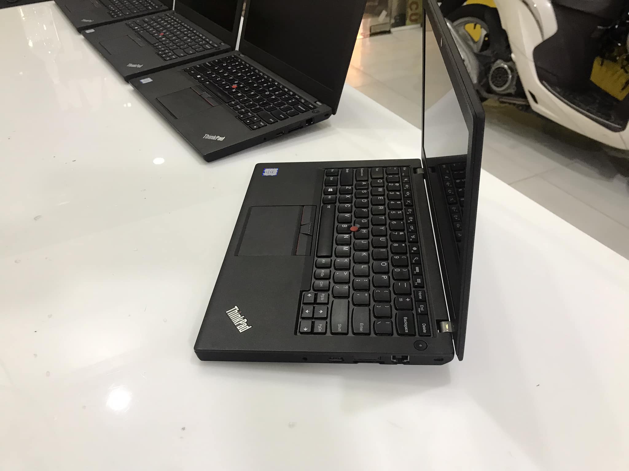 x260 i5 laptopnhap