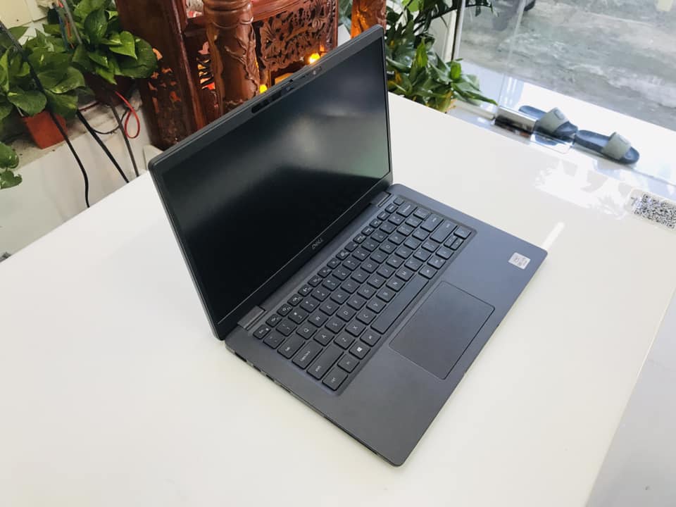 dell 7310 i7 gen 10 13.3in carbon laptopnhap