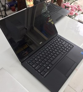 Laptop Dell Latitude E5250 i5 thế hệ 5, Ram8G, Ổ 256GSSD, Màn 12.5inch, nhỏ gọn 1,4kg