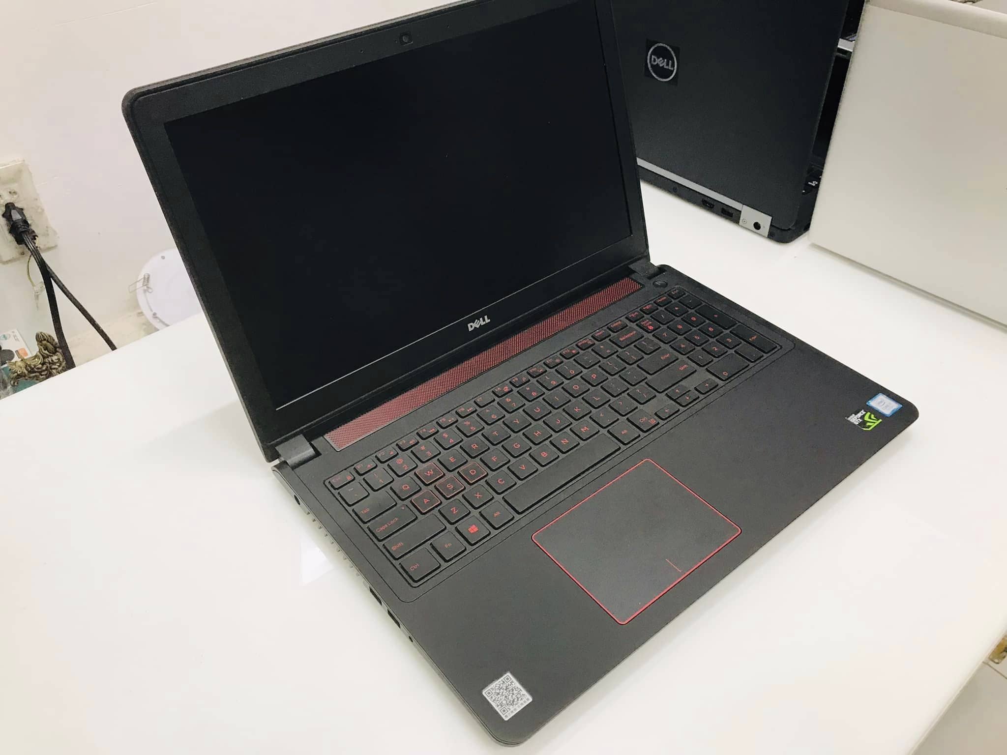 Dell Gaming 5577 | Core i7 7700HQ | 8GB | SSD 128GB + HDD 1000GB | VGA ...