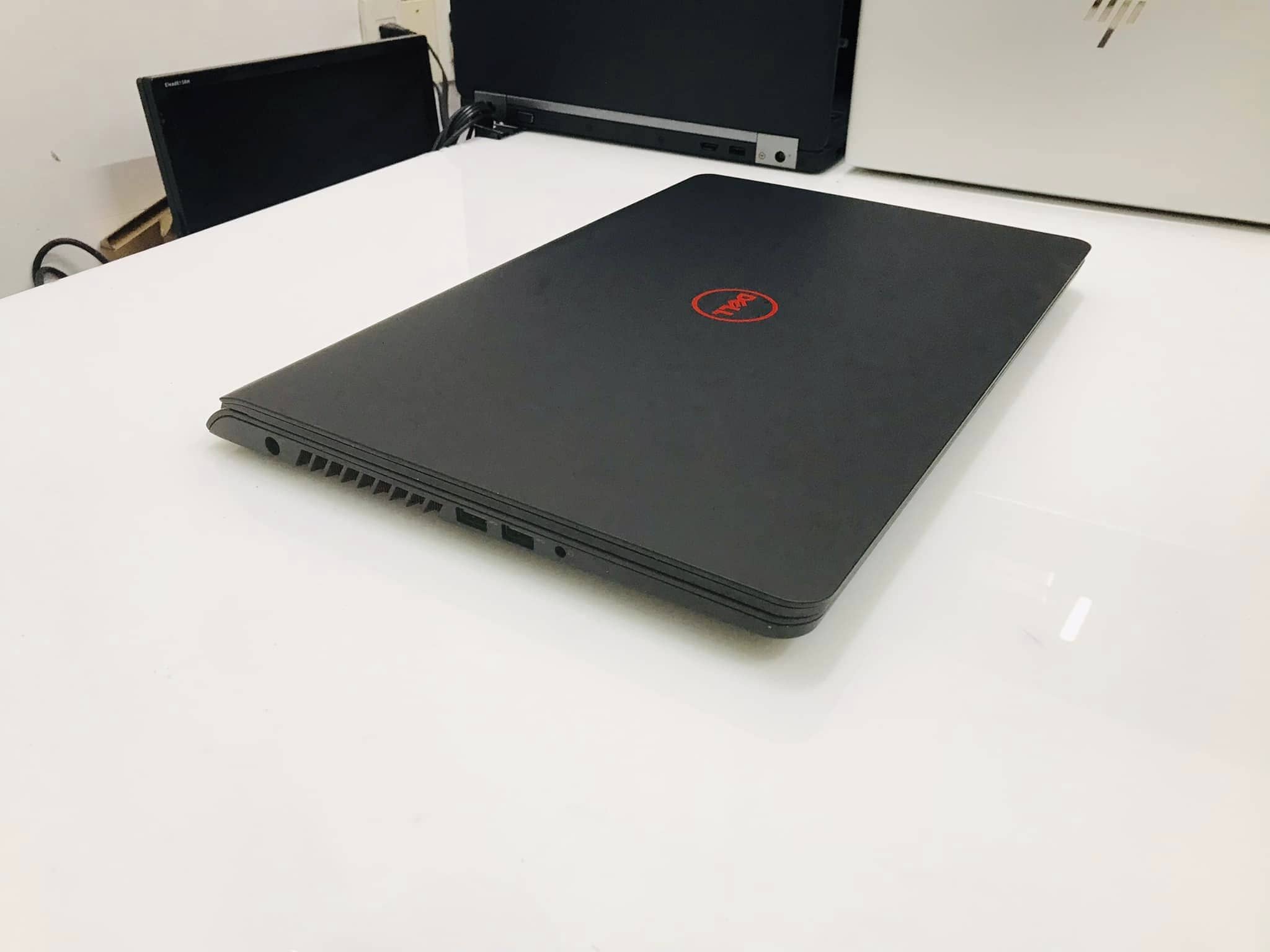 Dell Gaming 5577 | Core i7 7700HQ | 8GB | SSD 128GB + HDD 1000GB | VGA ...